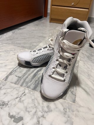 Jordan 38 sin usar Talla 44