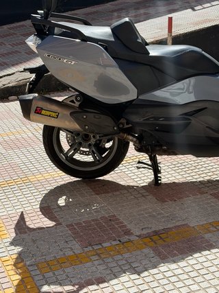 Escape Akrapovič BMW C650 GT Alcobendas 28100