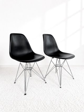 SILLAS DSR POR RAY & CHARLES EAMES PARA VITRA