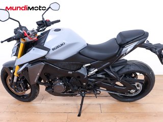SUZUKI GSX-S 1000