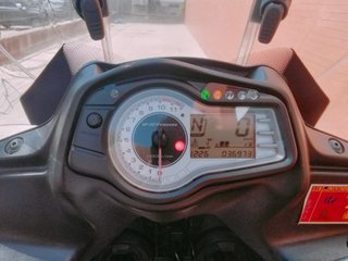 Suzuki V-Strom 650