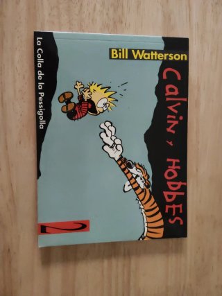 2 comics Calvin y Hobbes