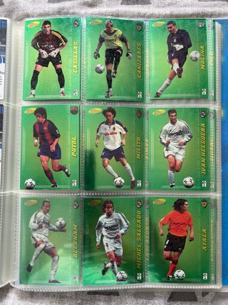 Álbum Mega Cracks Liga 2004-2005  No tengo a messi