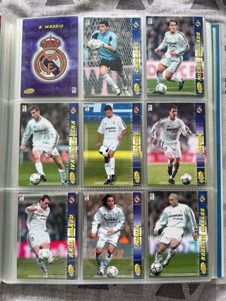 Álbum Mega Cracks Liga 2004-2005  No tengo a messi