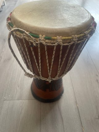 Tambor africano artesanal exo a mano