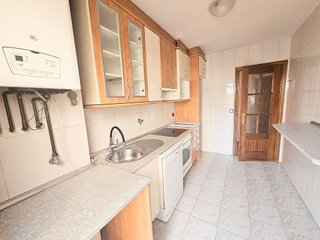 Piso en venta en Numancia en Madrid