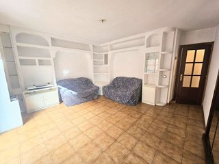 Piso en venta en Numancia en Madrid