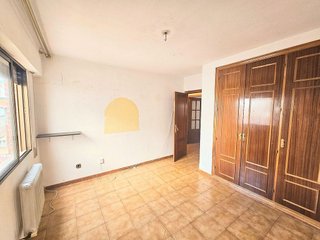 Piso en venta en Numancia en Madrid