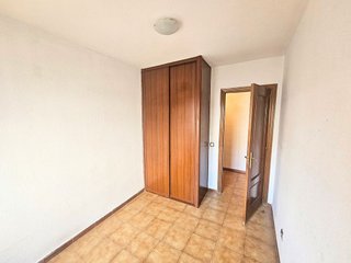 Piso en venta en Numancia en Madrid