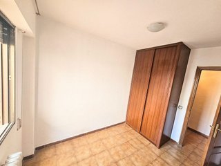 Piso en venta en Numancia en Madrid