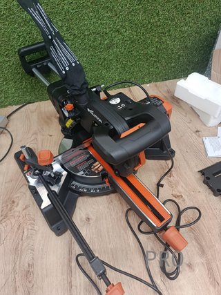 Evolution Power Tools - R210SMS-300+ Ingletadora deslizante multimaterial de 210 mm (230 V).