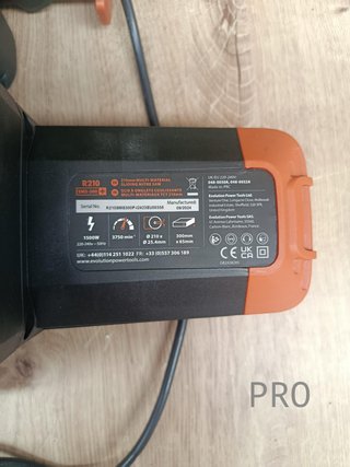 Evolution Power Tools - R210SMS-300+ Ingletadora deslizante multimaterial de 210 mm (230 V).