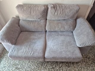 Sofá extensible gris tela