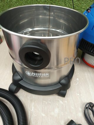 Nilfisk Multi II 22L Aspirador de Agua y Polvo