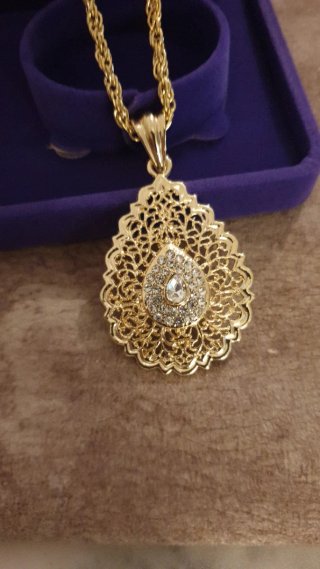 Collar y colgante chapado en oro 18k