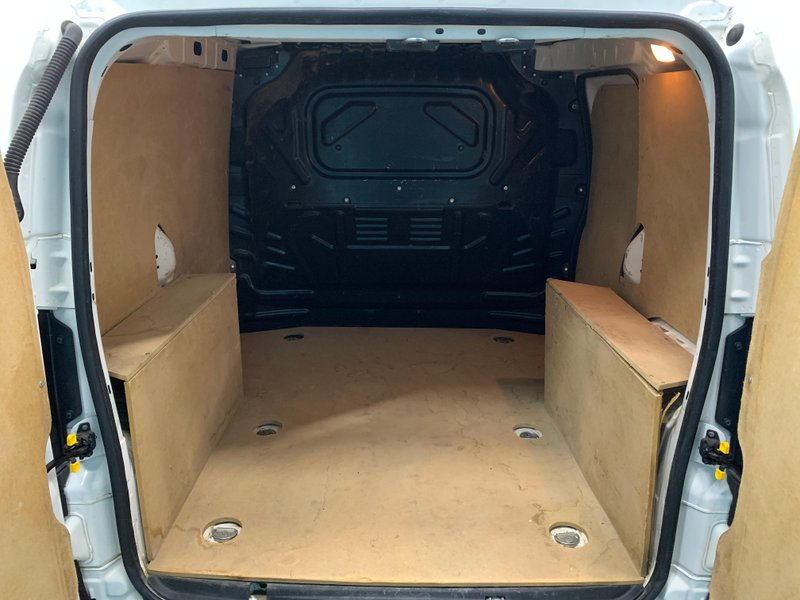 Fiat Fiorino 2021, foto 23
