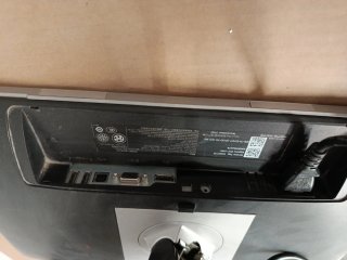 Monitor Dell P2016
