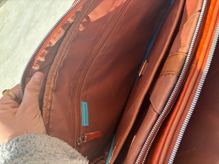 Maletín Piel Piquadro Marrón Naranja
