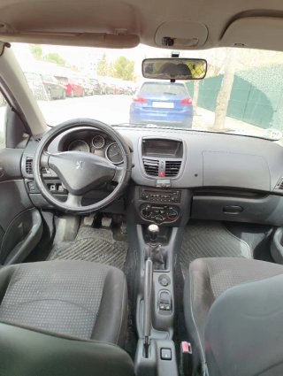 Peugeot 206+ 2011