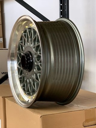 4 LANTAS RC006 8X17 5X100 4X100 ET25