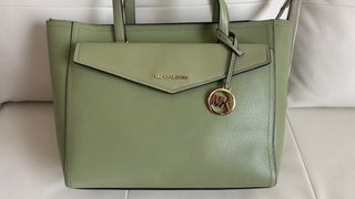 Conjunto Michael Kors Bolso y Cartera Verde