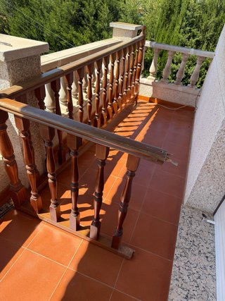 Passamanos / barrandilla de madera maciza 257x90cm