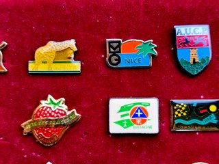 Lote de 20 pins turísticos Francia