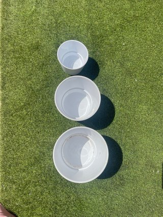 Juego de 3 macetas blancas