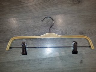 Pack 25 Perchas Madera Faldas 37.5cm