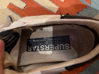 Golden Goose Talla 40 Blanco y Dorado