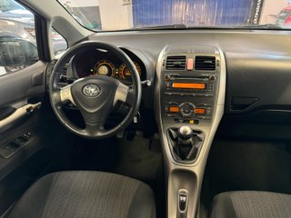Toyota Auris 1.4 D-4D Auris
