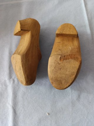 Zuecos de madera para decorar