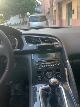 Peugeot 3008 2012
