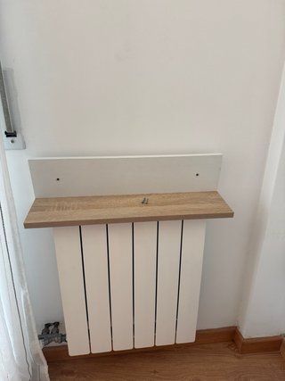 Mueble TV y estantería madera y blanco