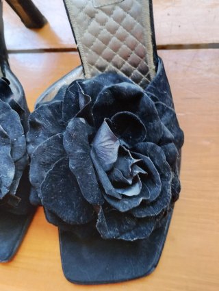 Sandalias Albano Negras Flor