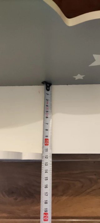 Estantería infantil nubes y estrellas