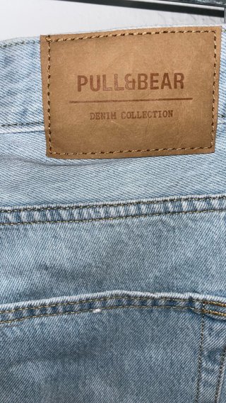 Pantalón vaquero Pull&Bear azul claro
