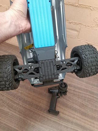 ARRMA VORTEKS Mega 550 2WD Coche RC 1/10