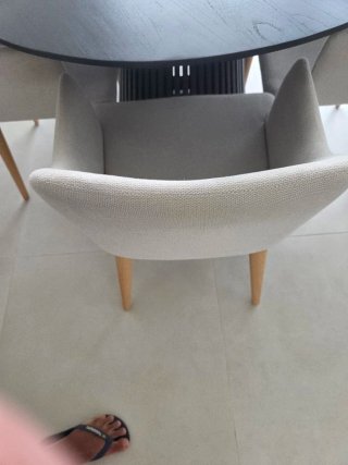 Mesa redonda Kave Home y 4 sillas mesa 120cm