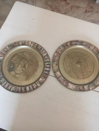 Platos decorativos mexicanos con concha nácar