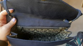 Pochette blu elegante