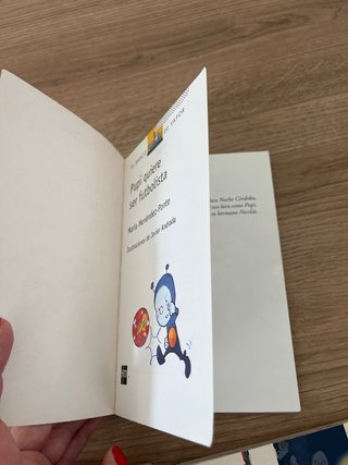 Los cuatro libros a 10 €.  Sueltos cada uno a 3€