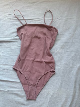 Conjunto Top y Pantalones Acanalados