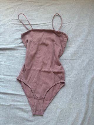 Conjunto Top y Pantalones Acanalados