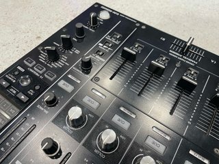 Pioneer DJM-900NXS2 + Flightcase