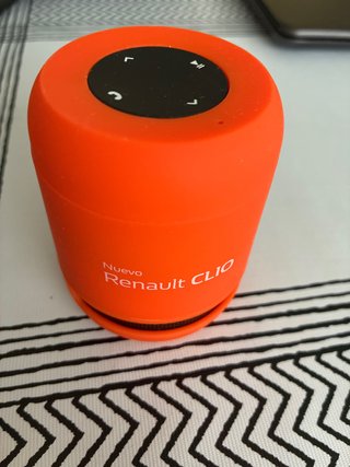 Mini altavoz Renault naranja