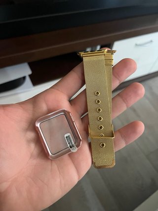 iPad Air 2 + Apple Watch SE 38mm + EarPods