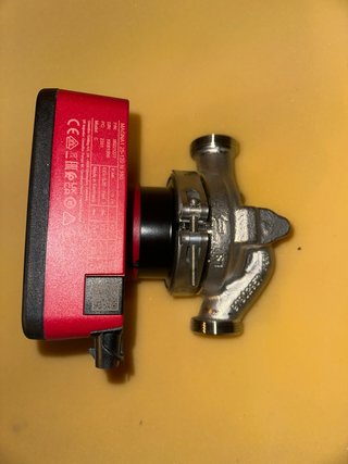 Bomba circuladora Grundfos MAGNA1 25-120
