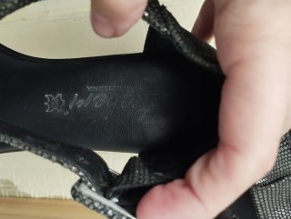 Sandalias de piel tacón negras y plateadas