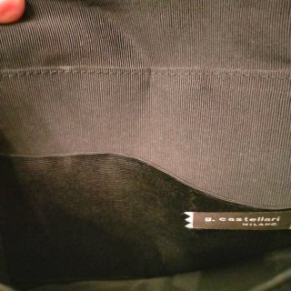 Coppia pochette velluto nero con dettagli oro